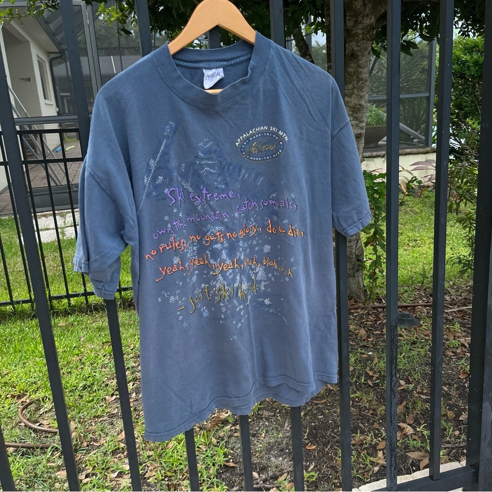Vintage America Blue Graphic Tee